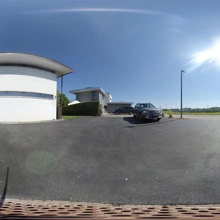 Morat Gaste Zimmer Murten Exterior foto