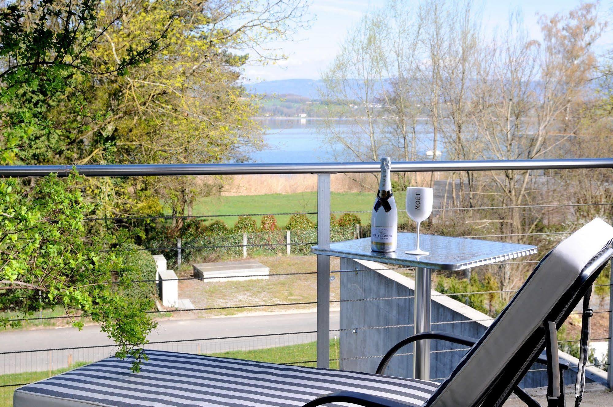 Morat Gaste Zimmer Murten Exterior foto